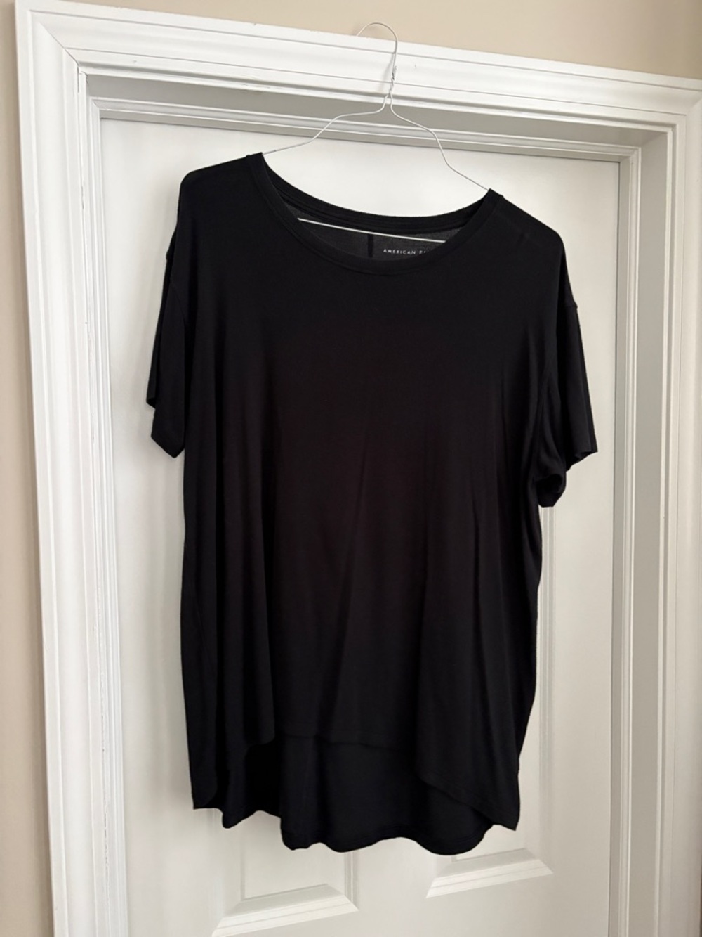 American Eagle Soft & Sexy Flowy Modal Tee Women’s Medium